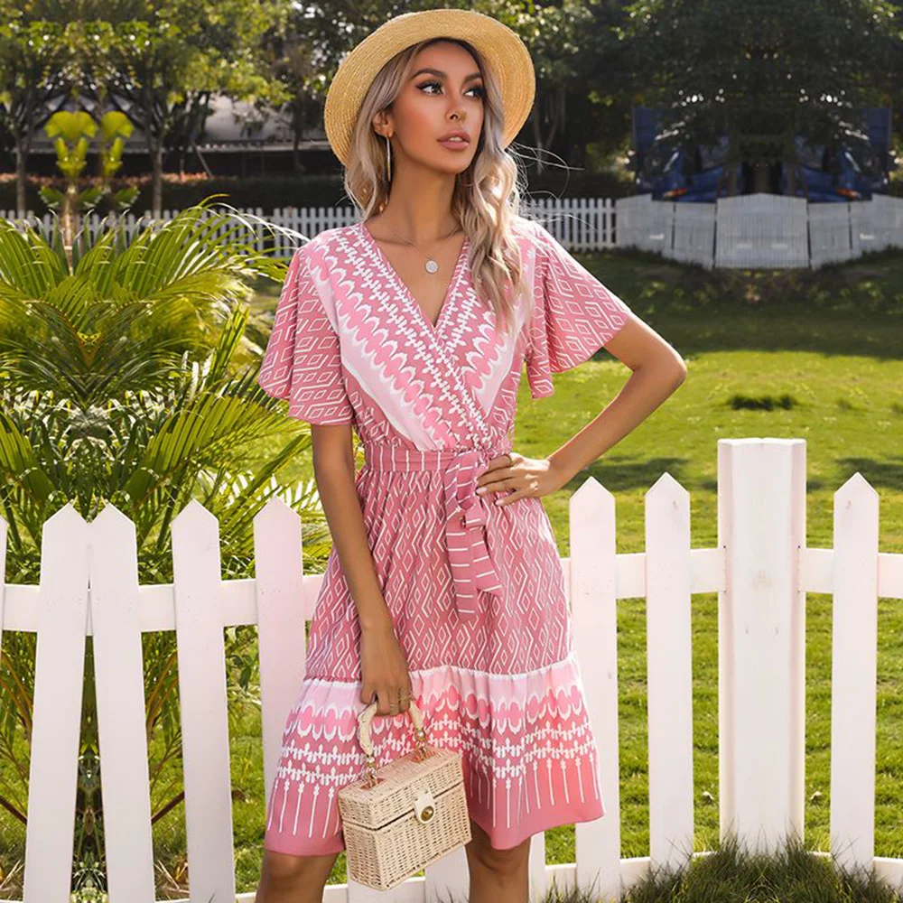 

Платье женское средней длины с поясом и коротким рукавом, повседневное розовое пикантное элегантное трапециевидное в стиле бохо, с геометр...