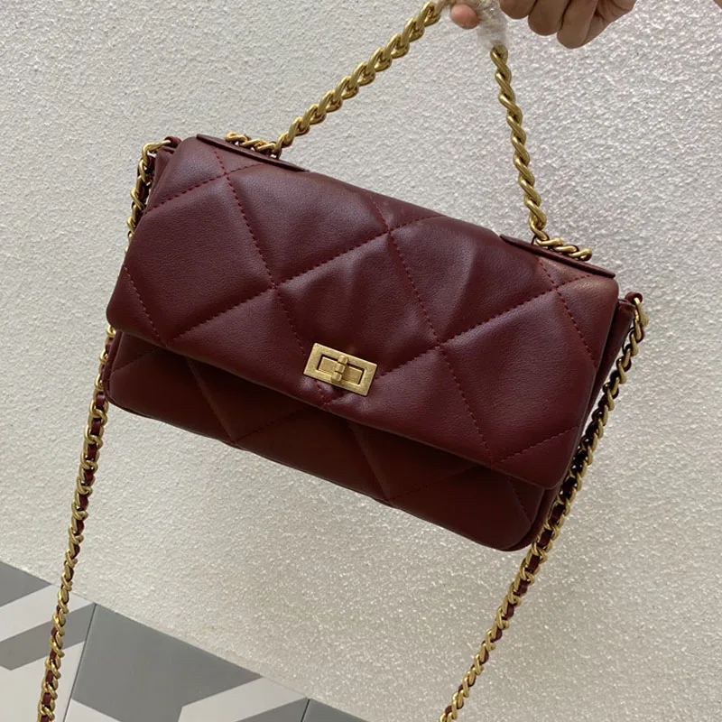 Женская сумка из натуральной кожи маленькая сумочка на цепочке со стразами