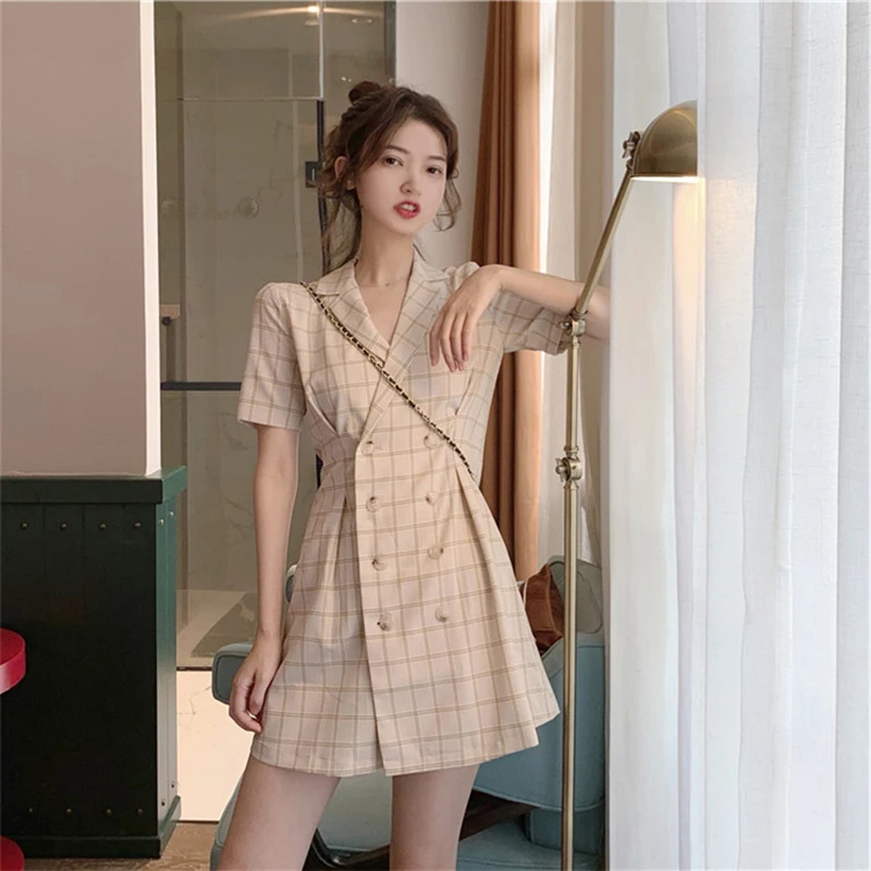 Платье костюм в клетку стиле ретро во французском новинка 2021 женское нежное