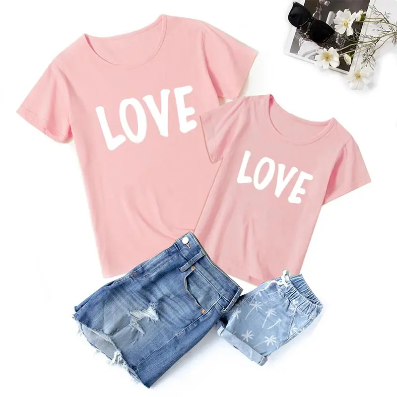 

Family Matching Outfits Mother and Daughter LOVE print T-shirt MOMMY KID BABY Comfortable Cotton Clothes short sleeve Tops Tee