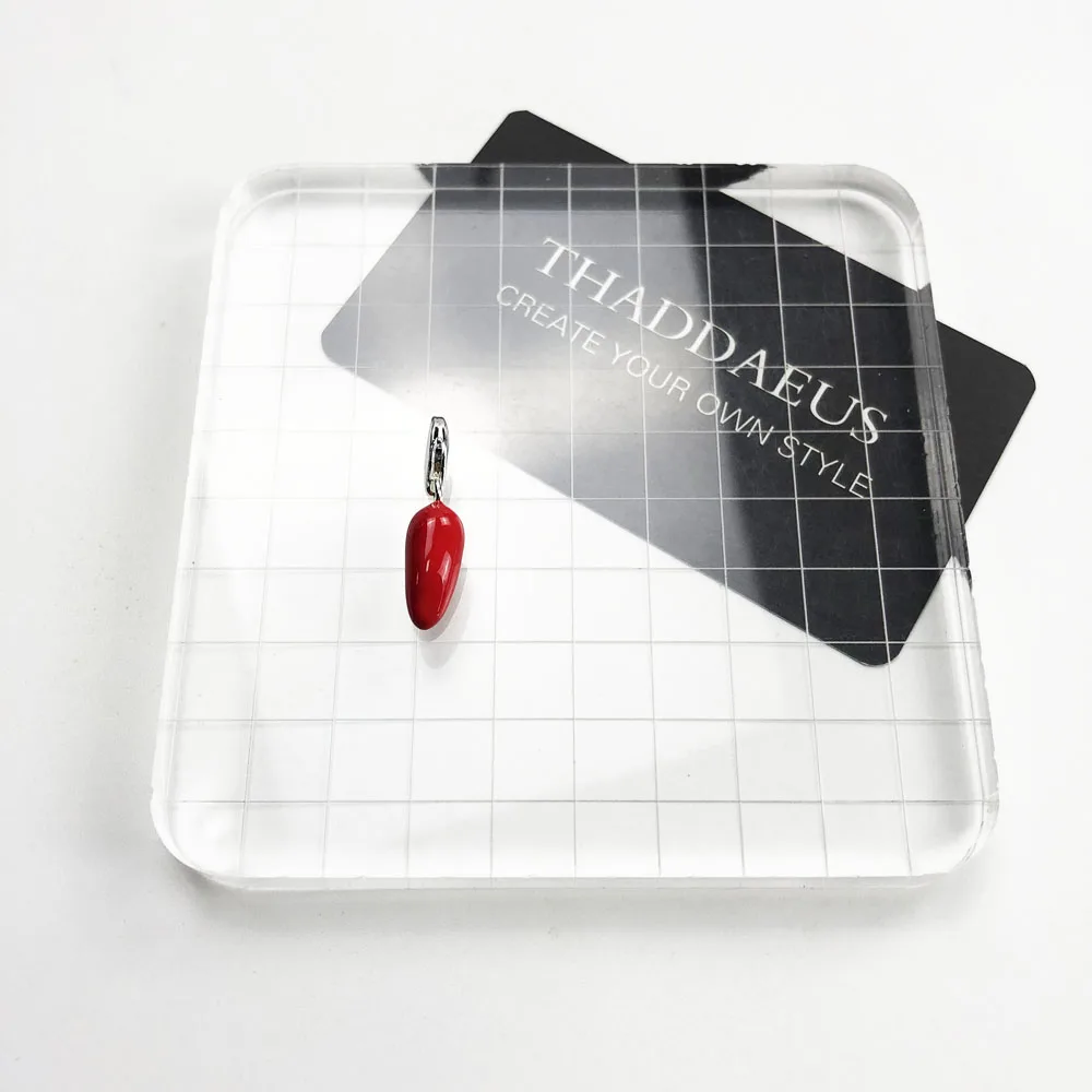 Красным перцем Милая подвеска в форме Европы Новая коллекция Шарм хорошая