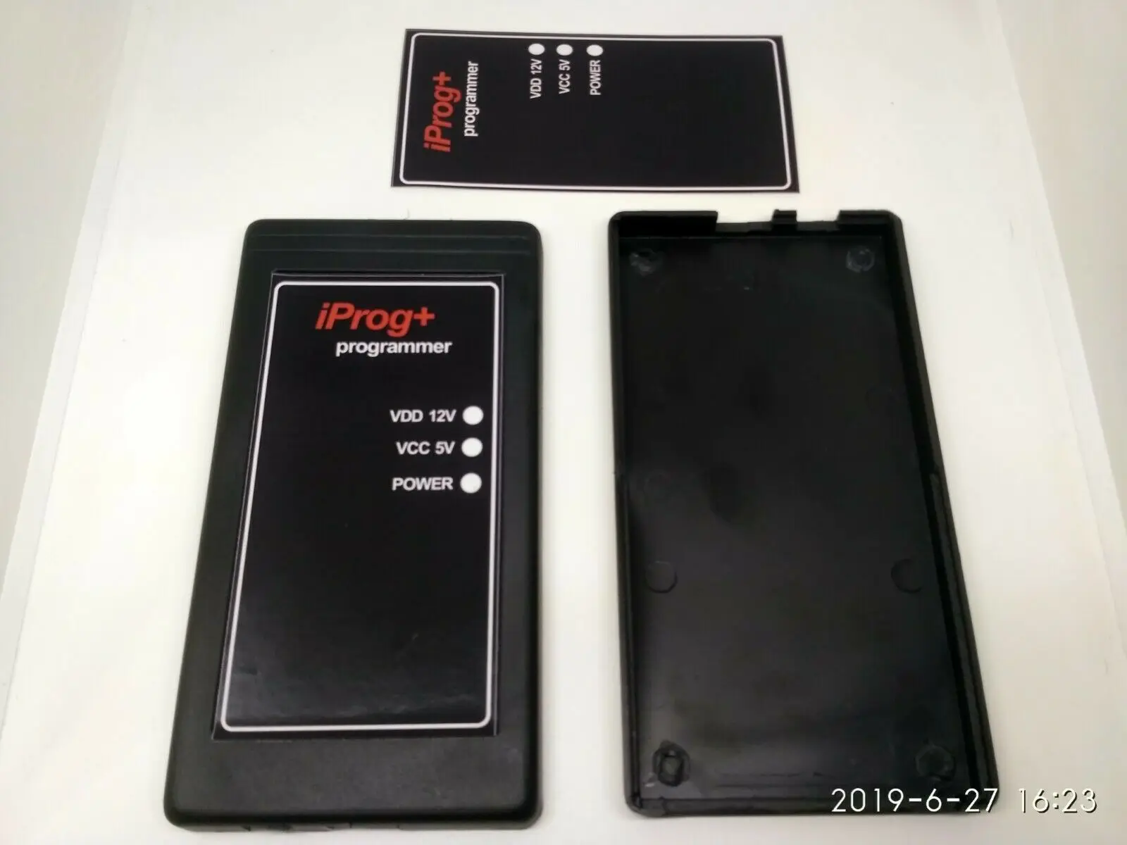 

IPROG +. Одна коробка и две наклейки.