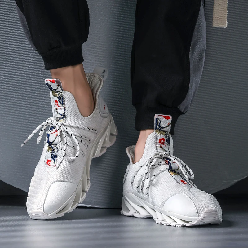 Беговые кроссовки Blade мужские дышащие спортивные Нескользящие амортизация