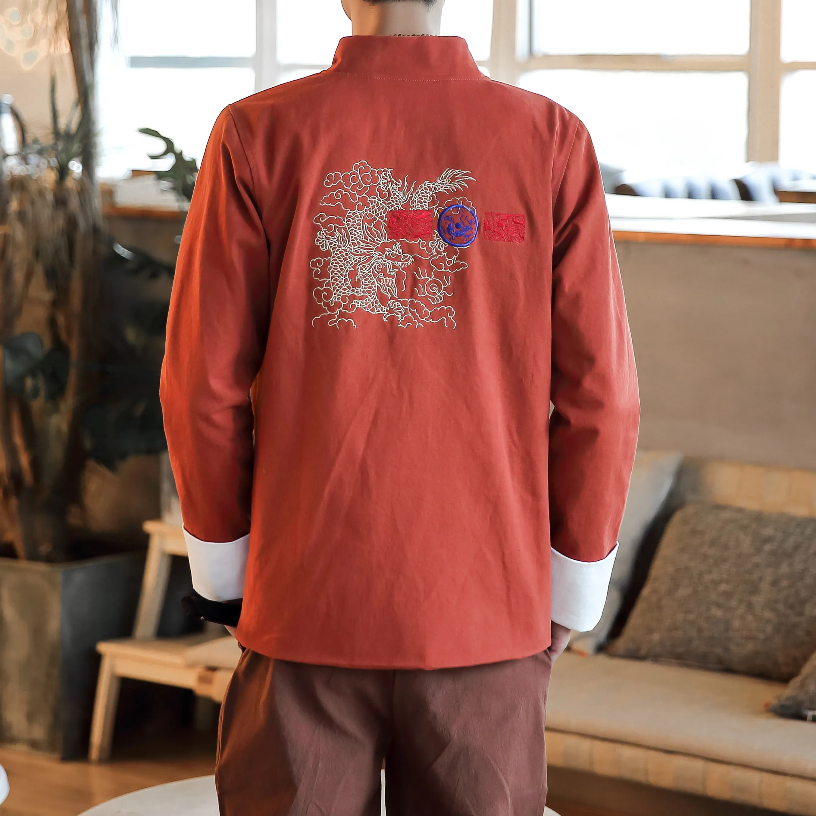 Черные традиционные китайские рубашки с воротником для мужчин Красные восточные куртки в стиле Ориентал с вышивкой дракона Этно Жуншань Фу Бакл новые.