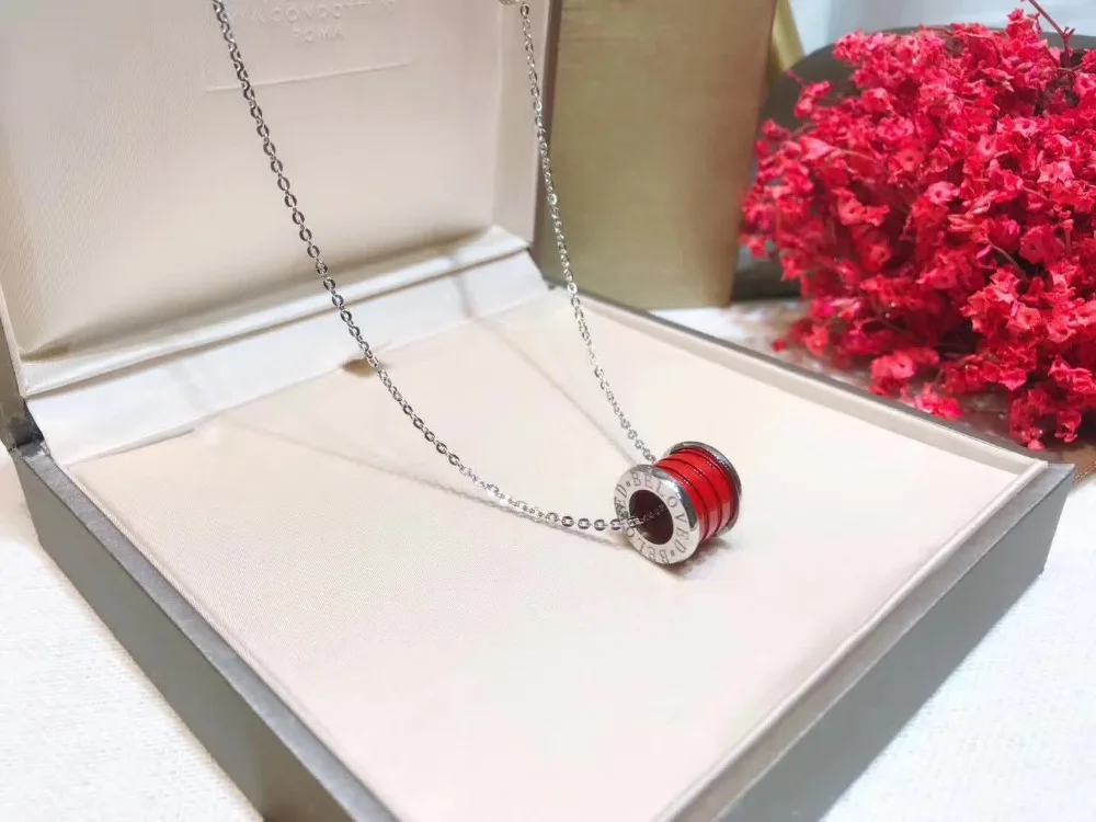 2021 Новый Год счастливый классический кристалл от Swarovski черная красная керамика