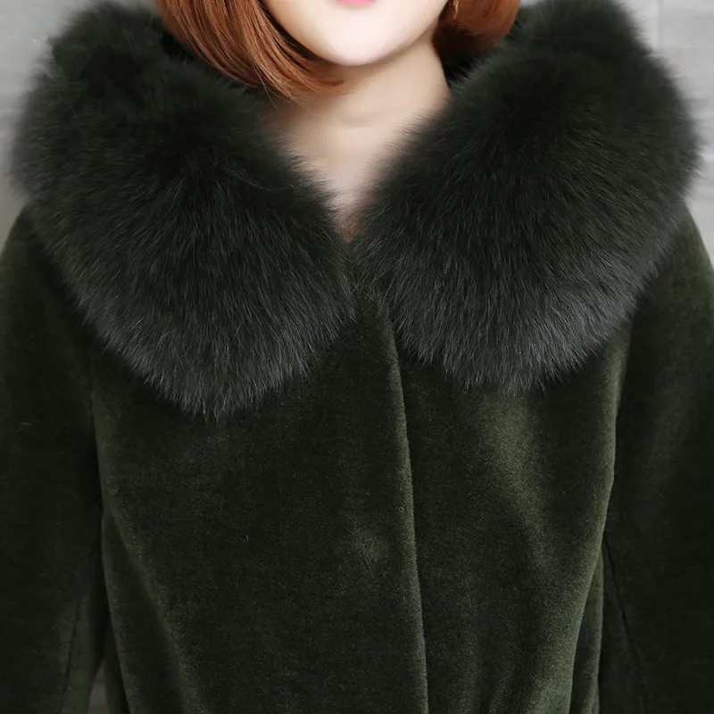 

New 2020 Sheep Shearing Fur Coat Women Lamb Fur Jacket Female With Real Fox Fur Collar Hooded Winter Long Outwear
