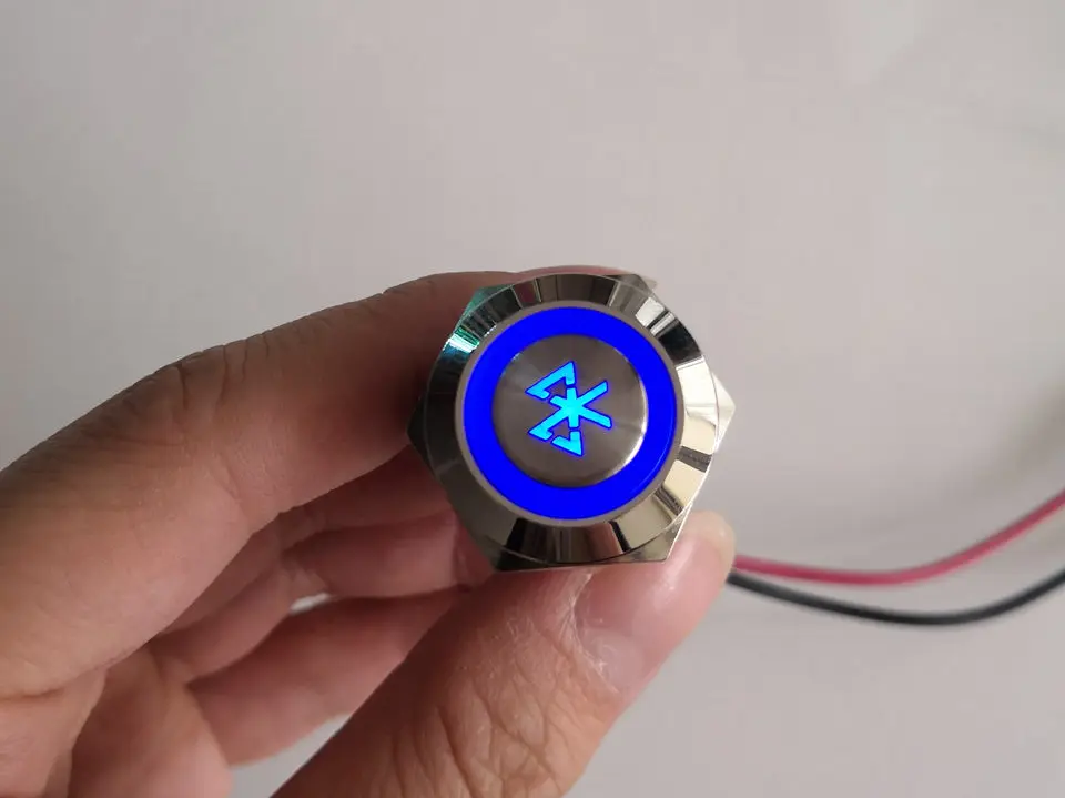 Кнопка управления Bluetooth Автомобильный мотоциклетные водонепроницаемый металлическая кнопка переключатель светодиодный