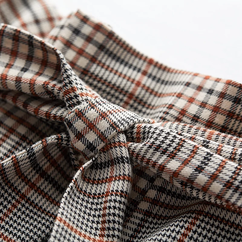 Женский клетчатый пиджак ARTKA повседневный блейзер в офисном стиле с шортами WA25005Q