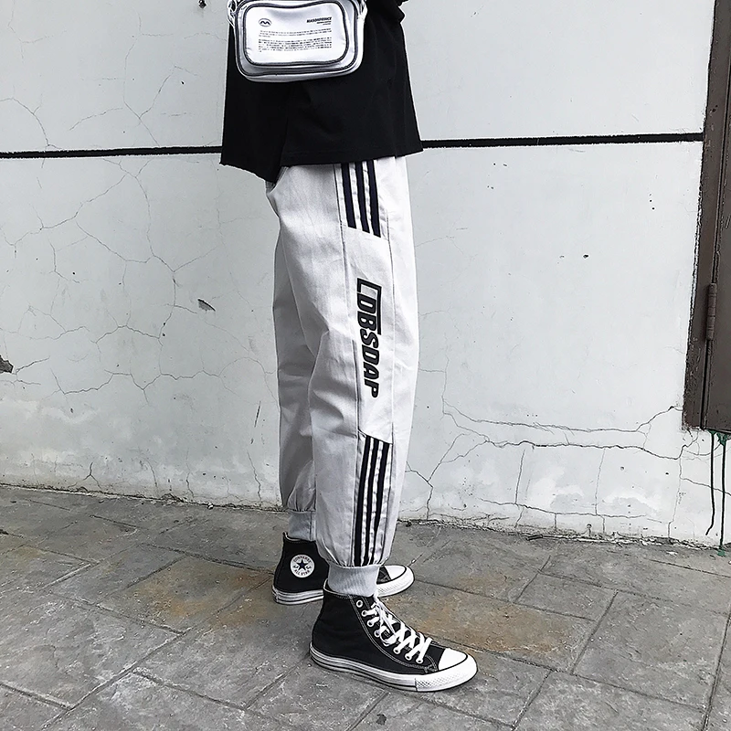 

Autumn New ankle-length pants men's loose striped pin Harlan Korean casual sports pants student fashion all-match