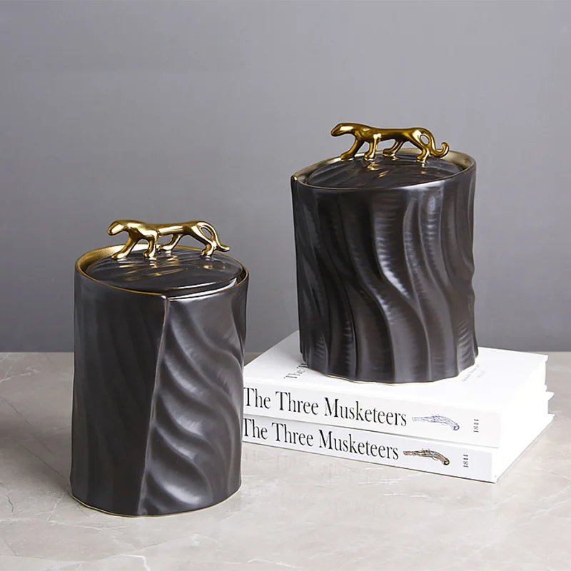 

Electroplating dumb gold ceramic leopard jar home decoration ornament decoration jar candy jar dried fruit jar