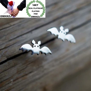 OMHXZJ ювелирные изделия оптом EA599 Европейская Изысканная мода для женщин и девушек подарок на день рождения свадьбу летучая мышь 18KT серьги-гвоздики из белого золота