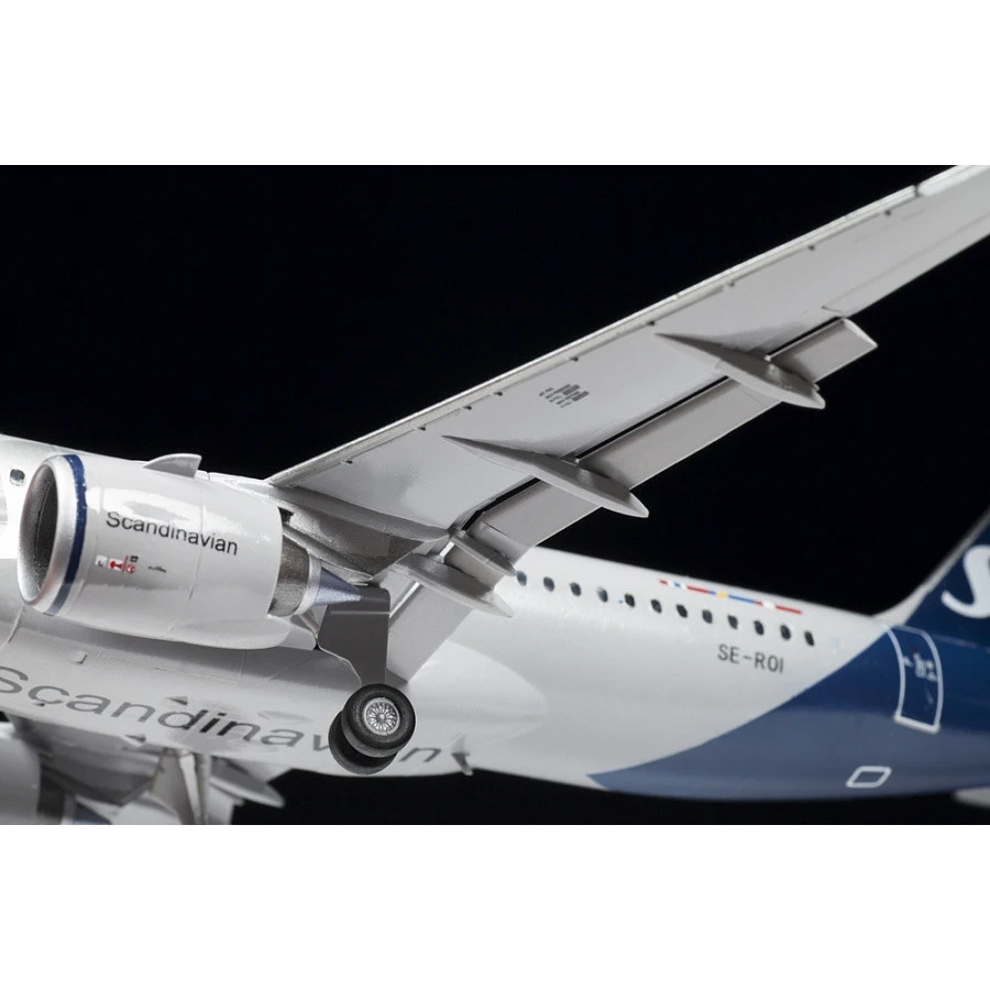Сборная модель "Пассажирский самолет Airbus A320neo" Подарки Хобби Дети Малыши Детские игрушки День рождения Конструкторы Строительные наборы
