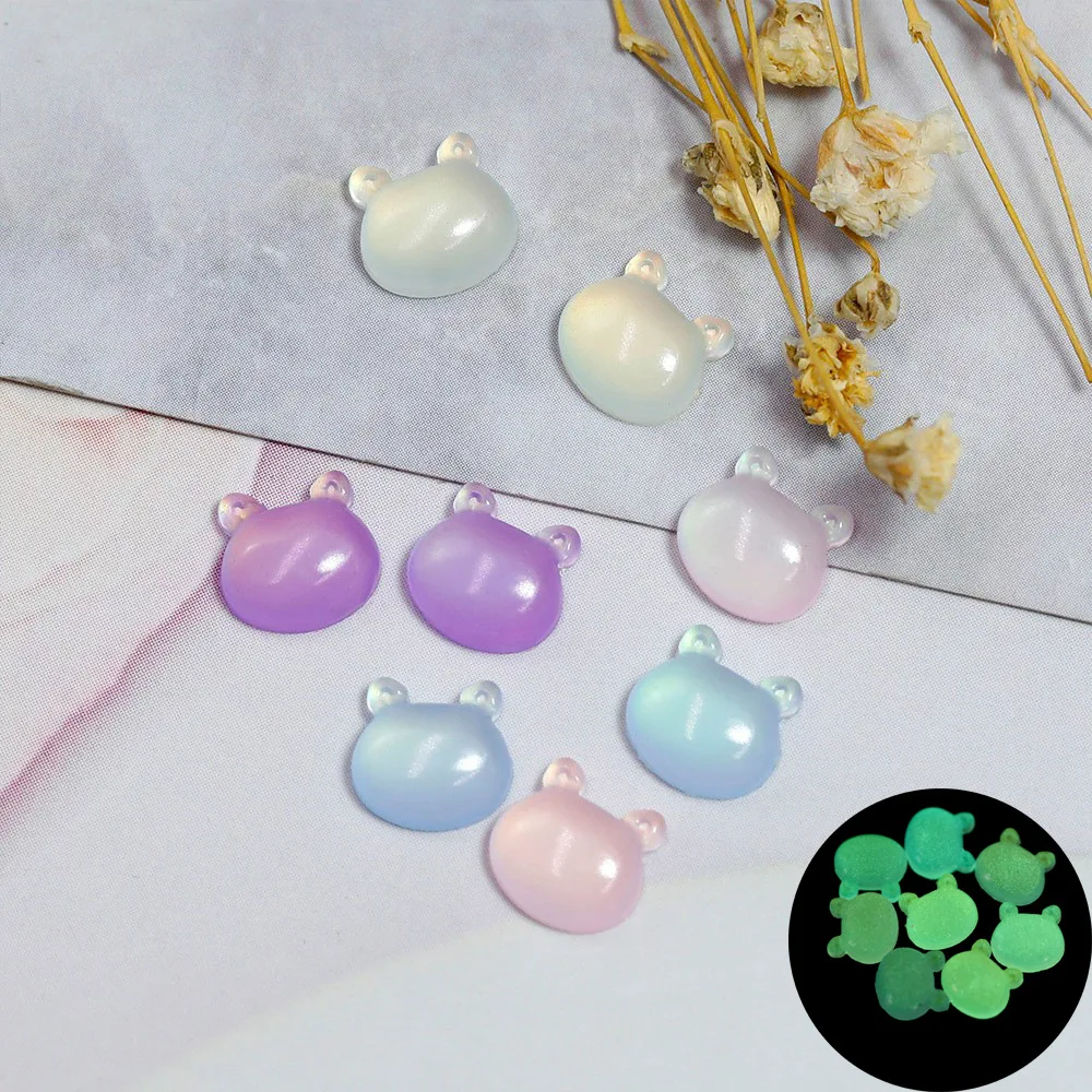 

2021 New Luminous Design Nail Charms 4 Colors Glow In The Dark Bear Head Resin Rhinestones For Acrylic Nail Decoration Supplies