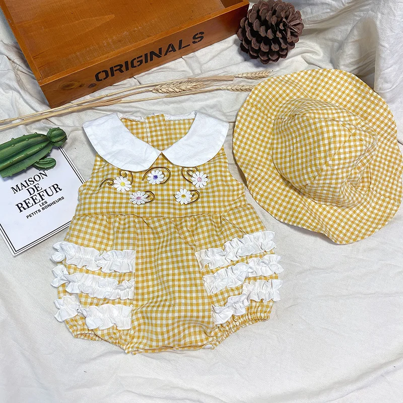 

Newborn Baby Girls Yellow Plaid Romper Set Summer Infant Floral Embroidery Bodysuit Hat Outfits Baby 1St Birthday Baptism Romper