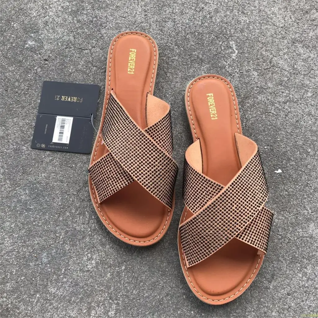 

2019 Women Summer Strappy Gladiator Low Flat Heel Flip Flops Beach Sandals Shoes Woman Sandals Women Shoes Rhinestones