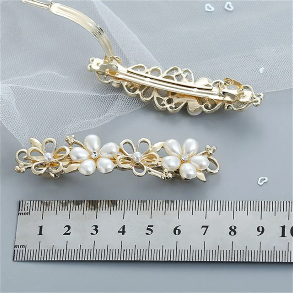 Новинка Женская обувь с украшением в виде цветов и металлические заколки для