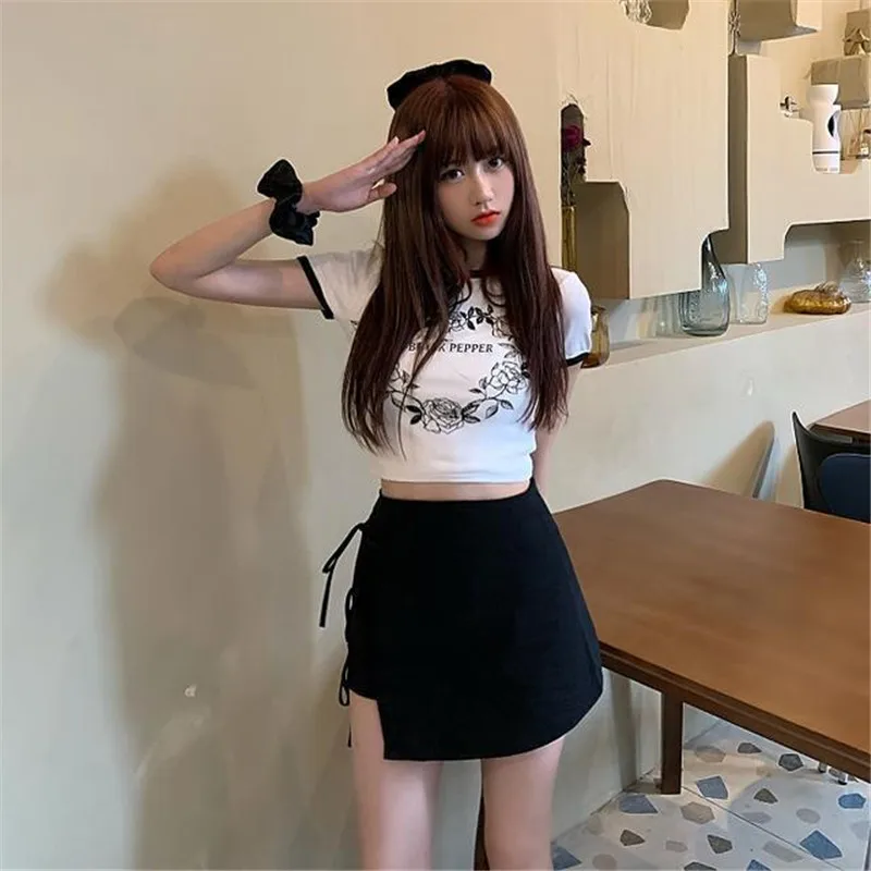 

Summer Women Two Piece Set Korean Style Crop Tops And Pants Skirt Tracksuits Flower Print Casual 2 Piece Sets Female Outfits