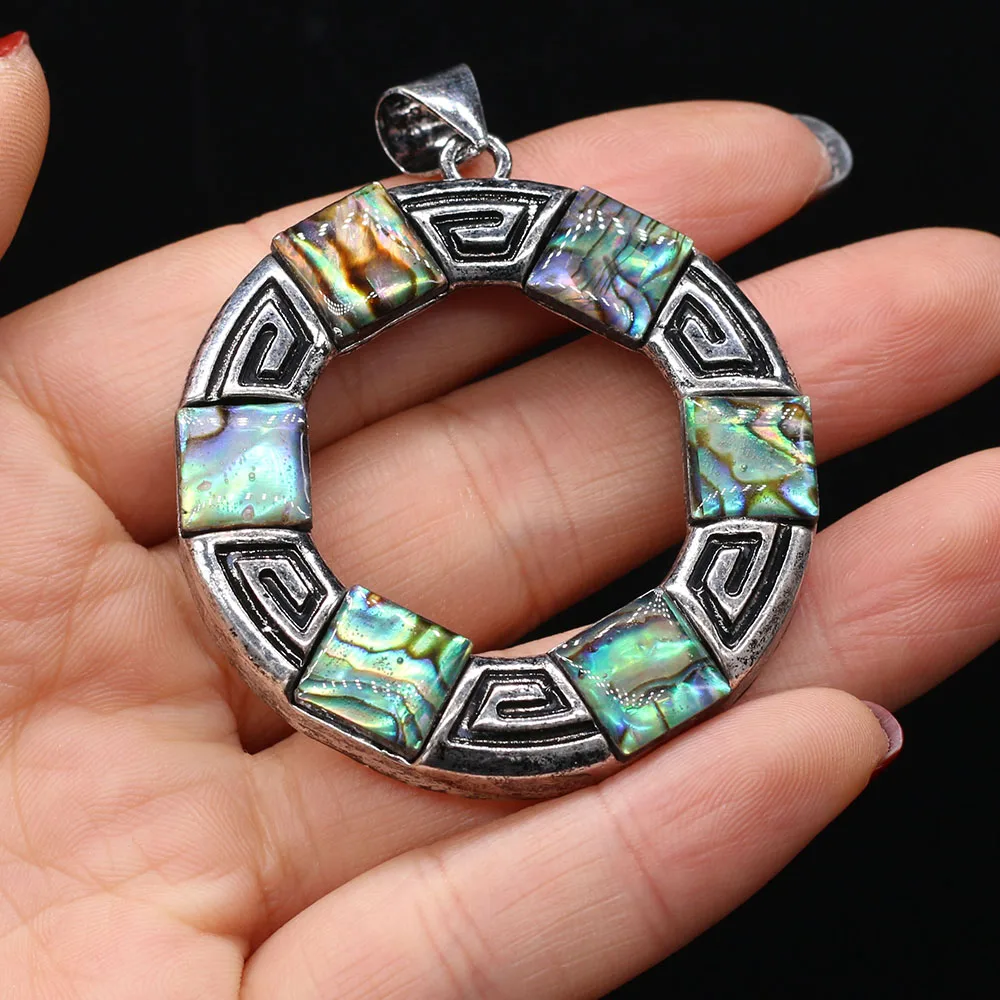 

Natural Shell Mother of Pearl Shell Pendant Mixed Colors Abalone Shell Pendant for DIY Necklace Earring Jewelry Making 45x45mm