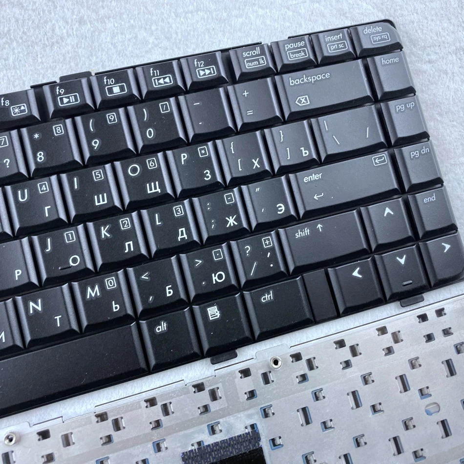 Русская клавиатура для ноутбука HP COMPAQ DV6000 DV6400 DV6500 V6010 DV6700 F734 V6000 V6100 F500 F700 RU |