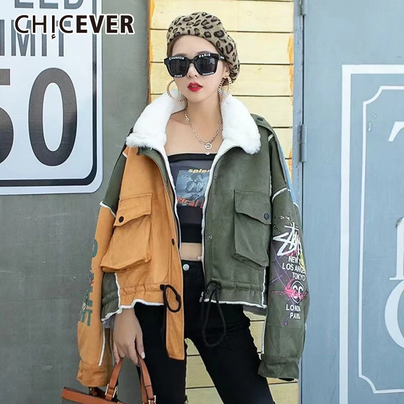 

CHICEVER Streetwear Jackets For Women Stand Collar Patchwork Pockets Print Zipper Long Sleeve Short Coats Female 2021 Winter New