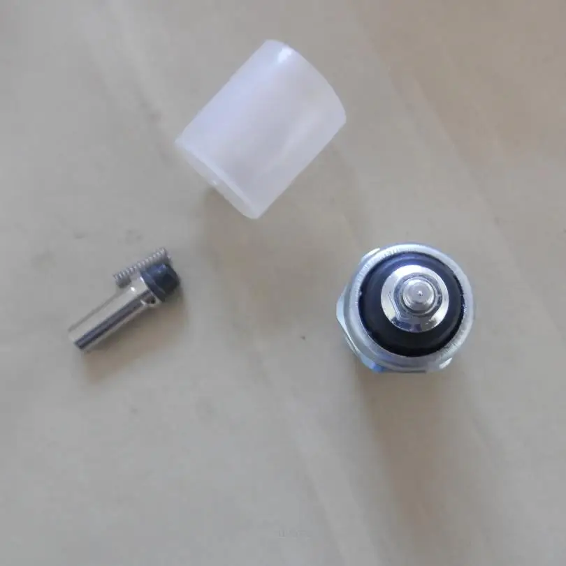 Электромагнитный насос для впрыска топлива 12/24 В постоянного тока Commins YANMAR KAMA KIPOR