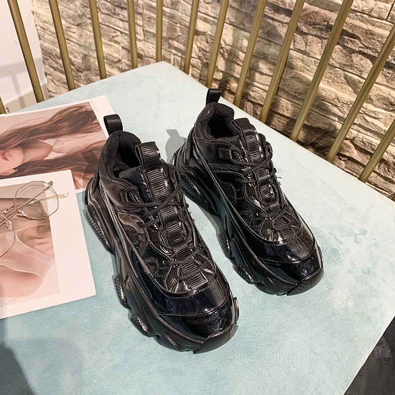 Женские кожаные туфли модные Прогулочные кроссовки на платформе со шнуровкой