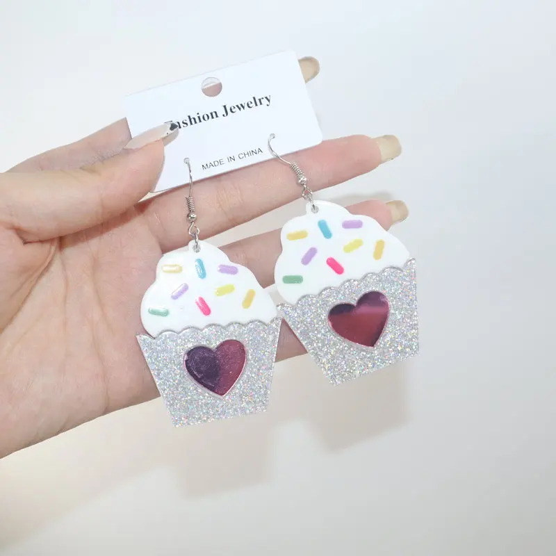 

Rainbow Cake Heart Earrings for Women Acrylic Earrings Cute Ice Cream Shiny Sweet Food Fashion Jewelry Party Gifts Wholesale