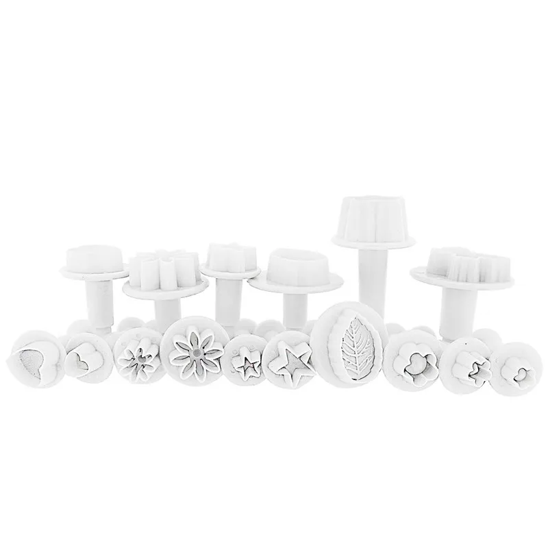 Set of 33 Cookie Cutters with Pistons and Stamps-Designs Varies -Perfect for Decoration Cakes Sweet Pasta Fondants Glas | Дом и сад