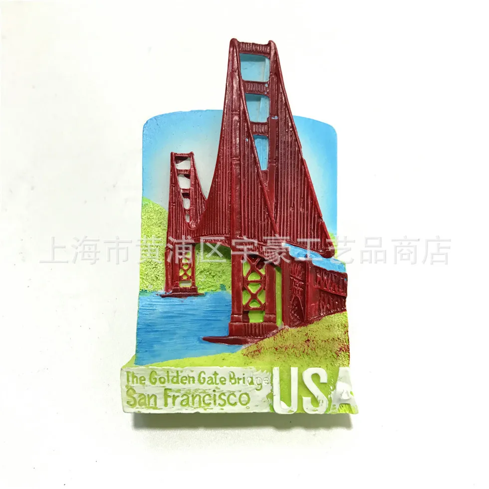 Магнитный сувенир на холодильник |