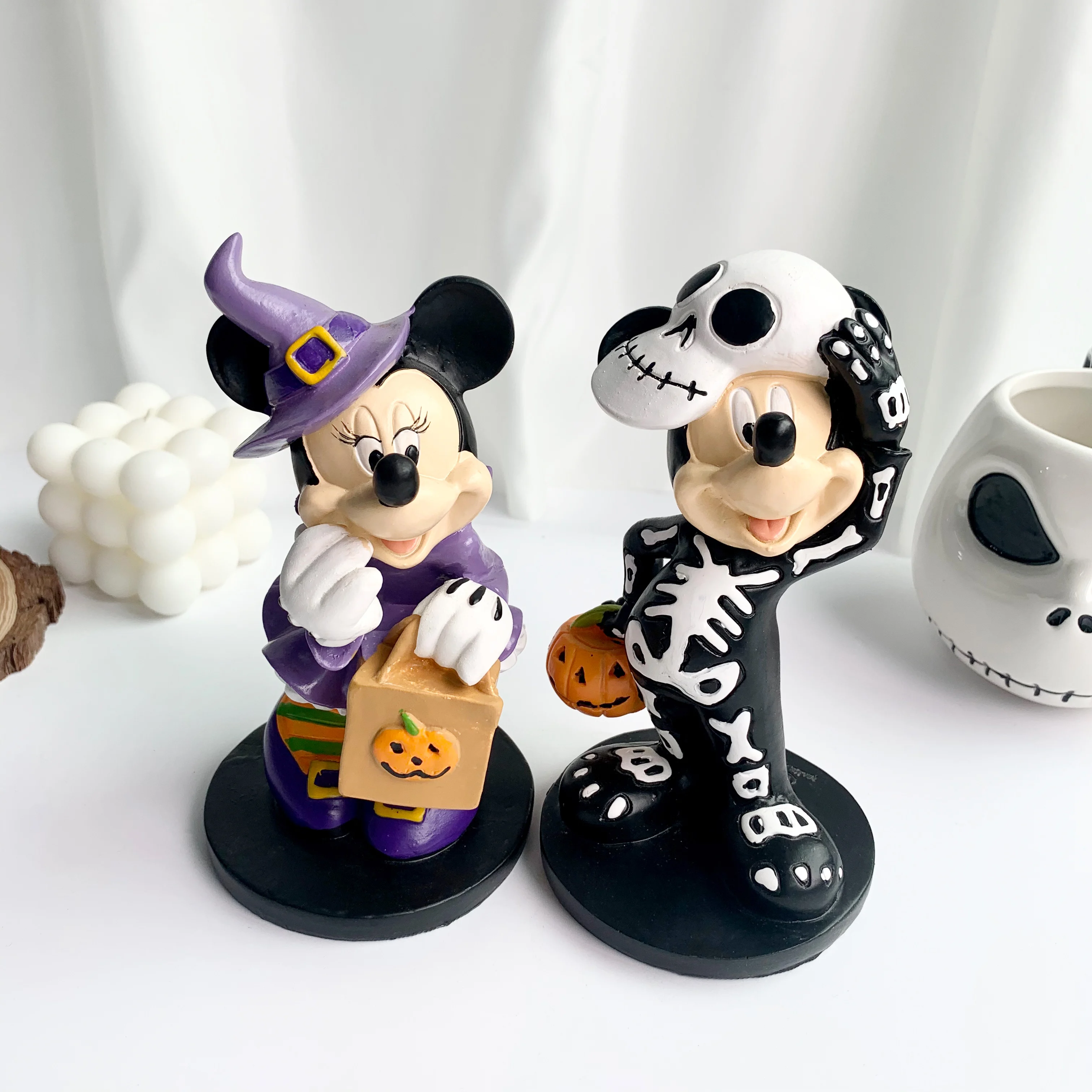 

Disney Cartoon Mickey Halloween Skull Resin Ornaments Gift Collection Decoration Hand-made Furnishings Children's Birthday Gifts