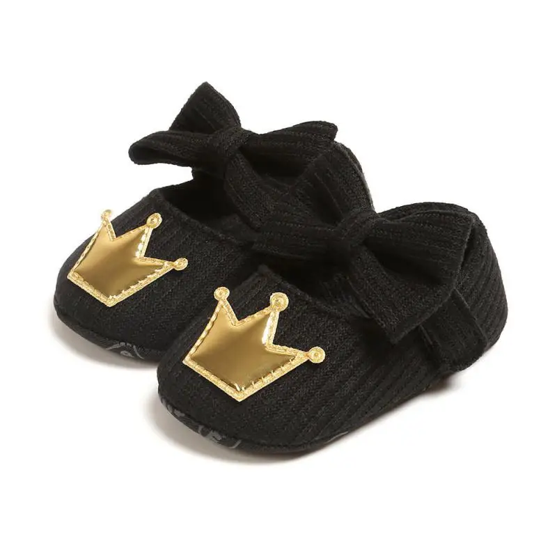 Для тех кто только начинает ходить новая одежда для малышек детская обувь