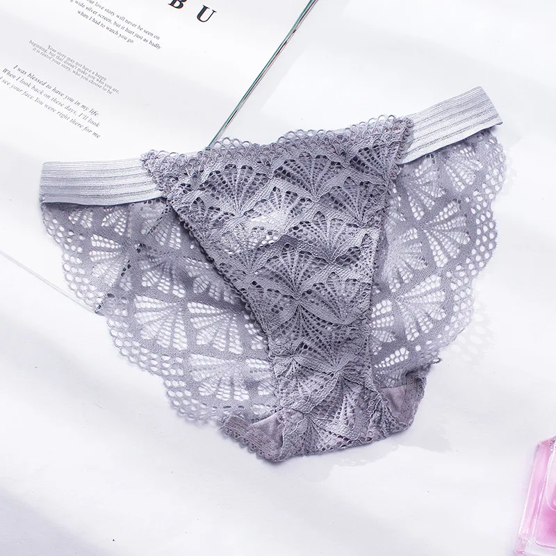 

Women's Underwear Sexy Lace Hollow Out Seamless Briefs Low Waist Comfort Invisible Pantie Sexy Stealth Female's Lingerie