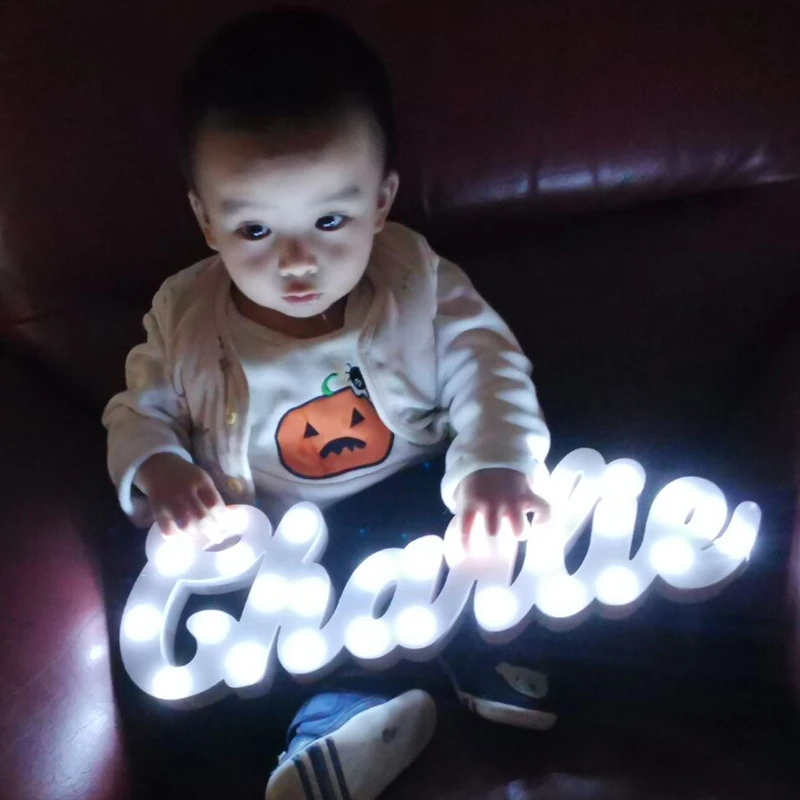 Белый светодиодный ночсветильник с именем и логотипом лампа буквами настенная