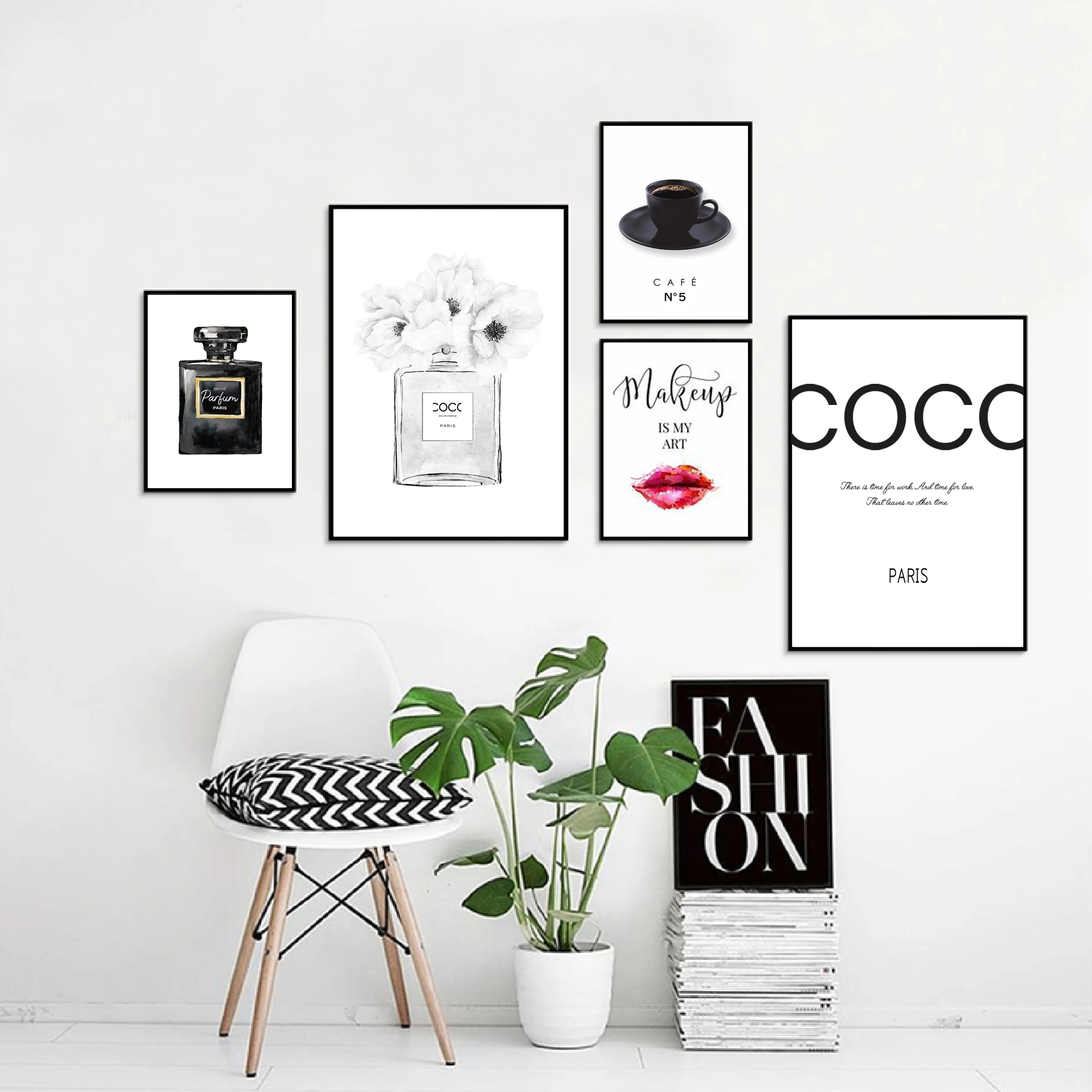 

Fashion Poster Perfume Bottle Peonies Canvas Painting Black and White Wall Pictures Nordic Posters Lips Print Living Room Decor