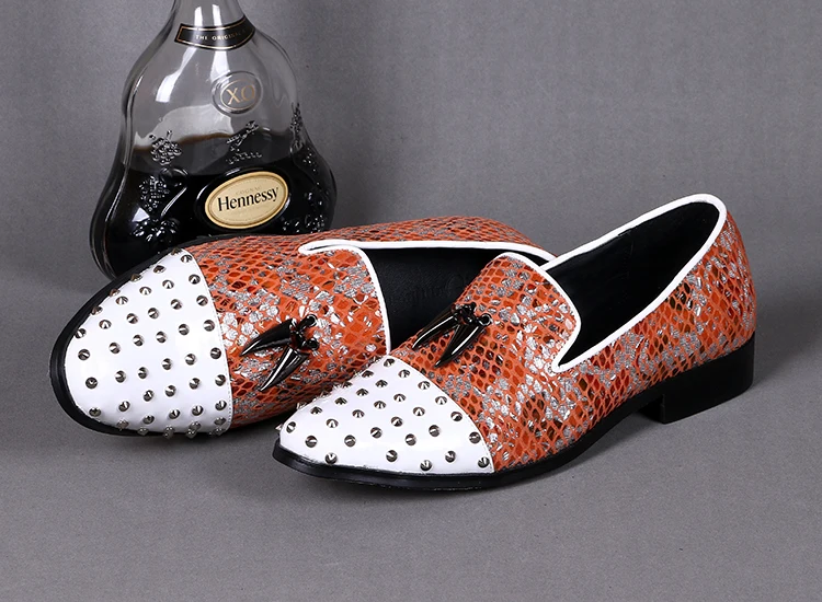 

Christia Bella British Style Men Party Loafers Plus Size Fashion Rivet Party Prom Office Men Flats Shoes Slip on Leathr Shoes