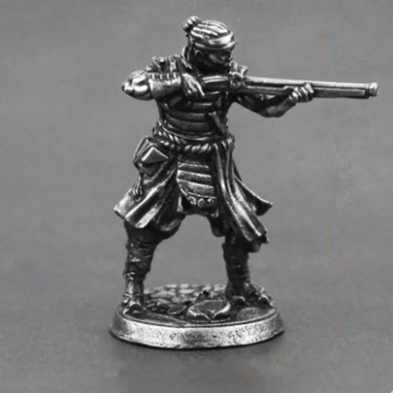 

Soldier 3D Mini Casting Fashion Figurine Retro Style Metal Sculpture Home Office Room Desktop Decoration Collect Ornaments Gifts