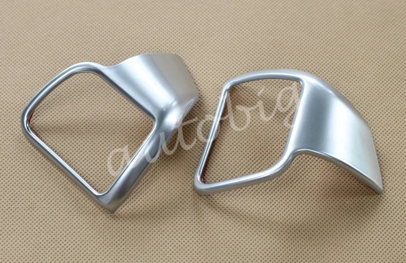 Матовая хромированная внутренняя накладка на рулевое колесо с аудио