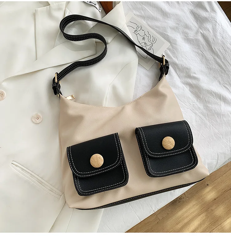 

Outing leisure large-capacity bag 2021 new trendy fashion all-match underarm bag student contrast color shoulder bag female bag