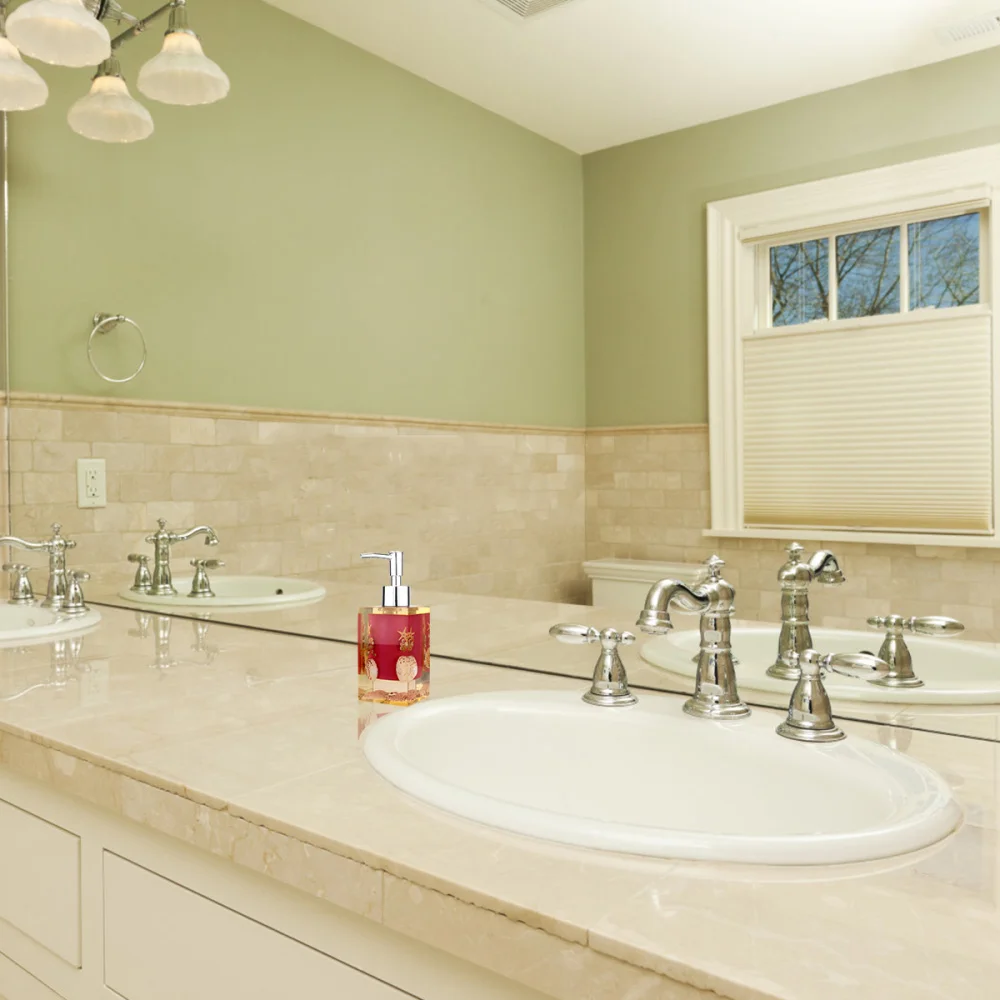 

Ocean Shell Design Empty Bottle Elegant Dispenser Refillable Resin Bottles Multifunctional Hand Soap Pump Container for Shampoo