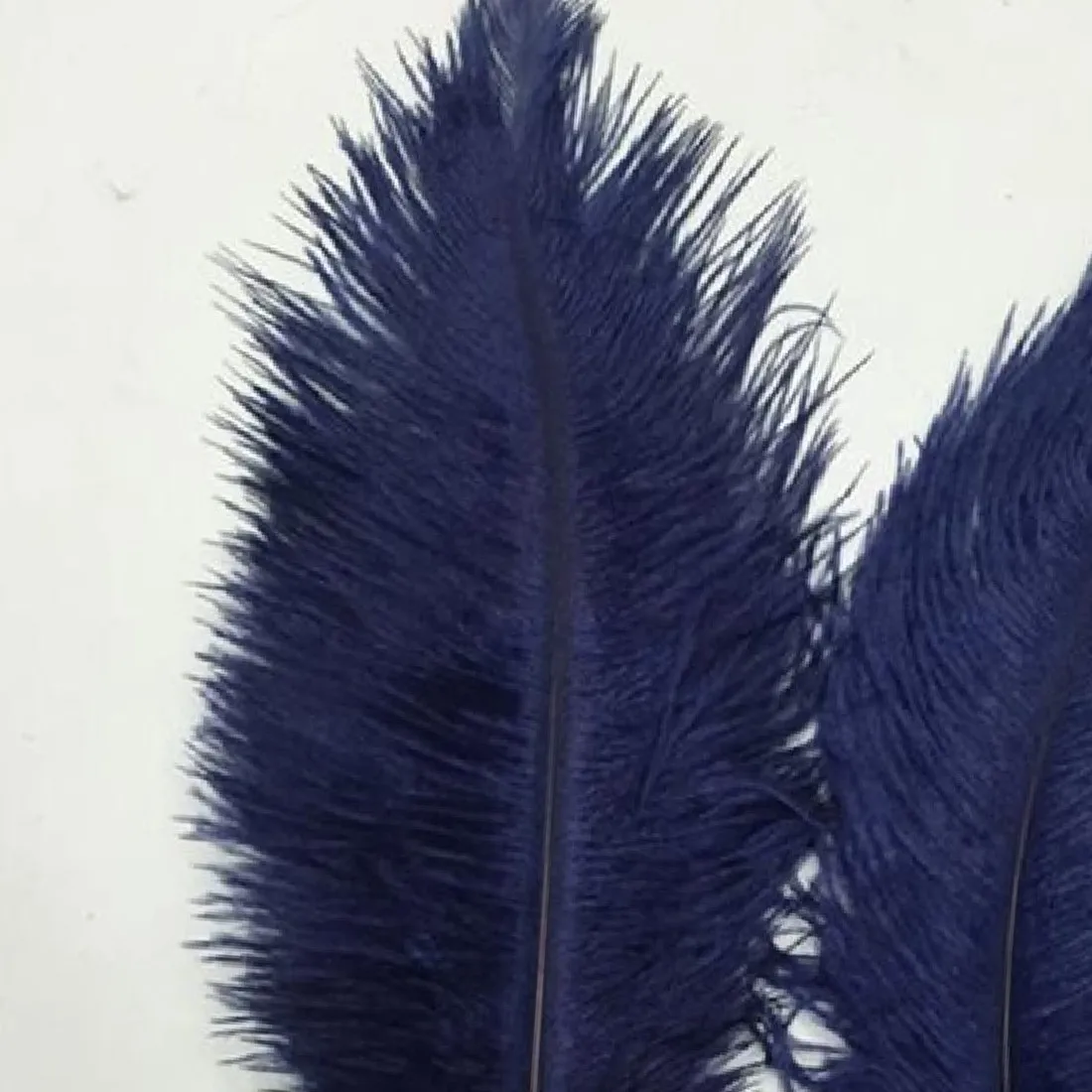 

Good Quality 100PCS Navy Ostrich Feather 20-25 Cm Wedding Decoration Plumage Accessories Crafts Beautiful Free Shipping