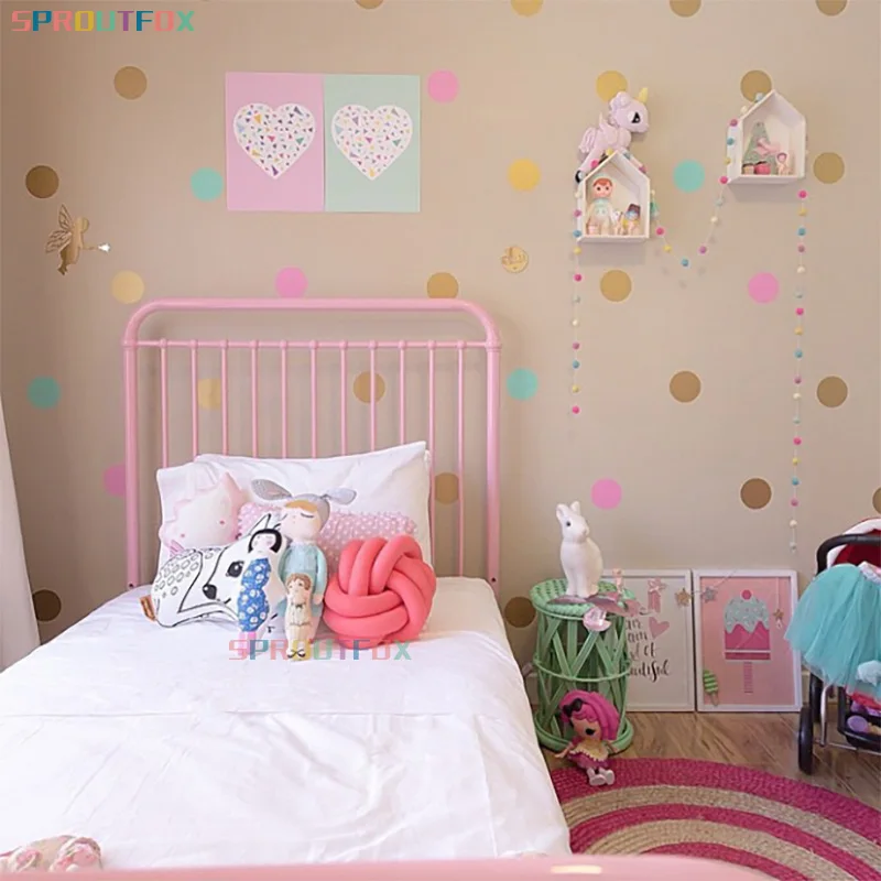 Золотистые и Серебристые настенные наклейки в горошек виниловые с большими