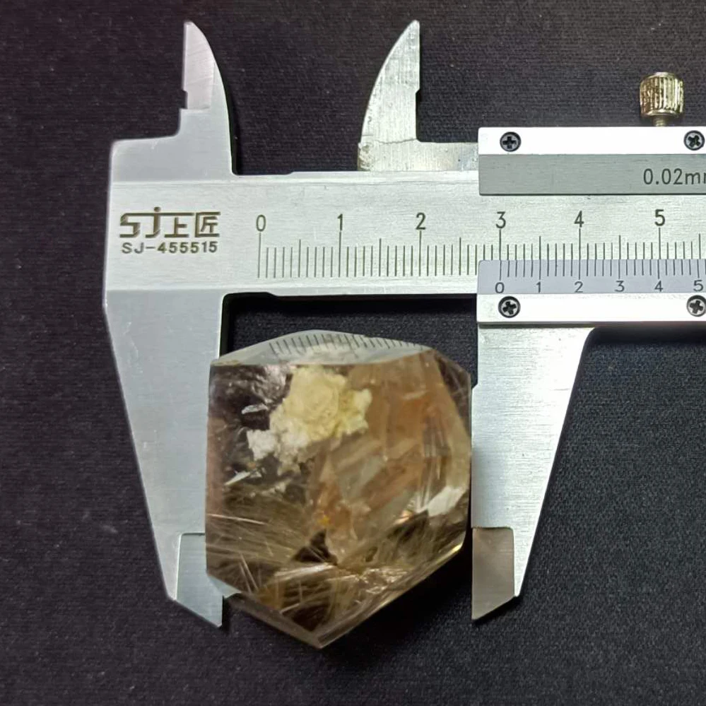 

Natural high quality gold Quartz Rutilated crystal point one-of-a-kind healing crystals Home decor DIY gift