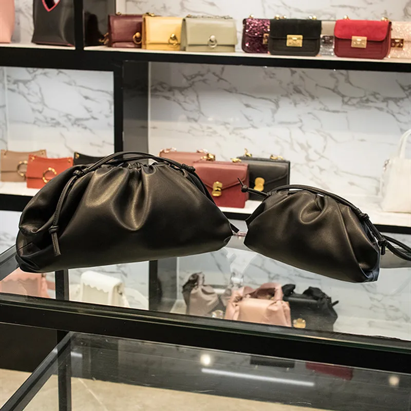 Женский клатч 2019 новый стиль облачная сумка мягкая кожа пельмень почтальон