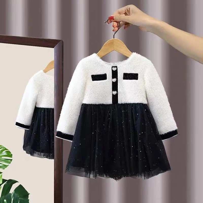 

Детское платье-пачка с искусственным мехом, на возраст 2-6 лет