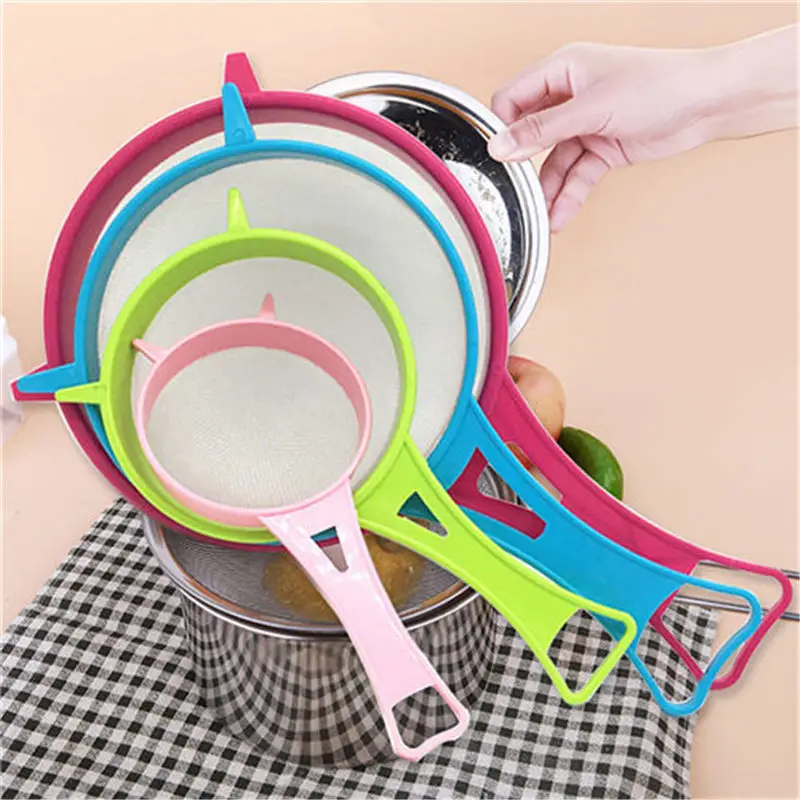 

Multi Purpose Plastic Fine Mesh Strainer Flour Strainer Sieve With Juice Handle Tea Strainer Tool Kitchen Utensils 4Pcs/Set