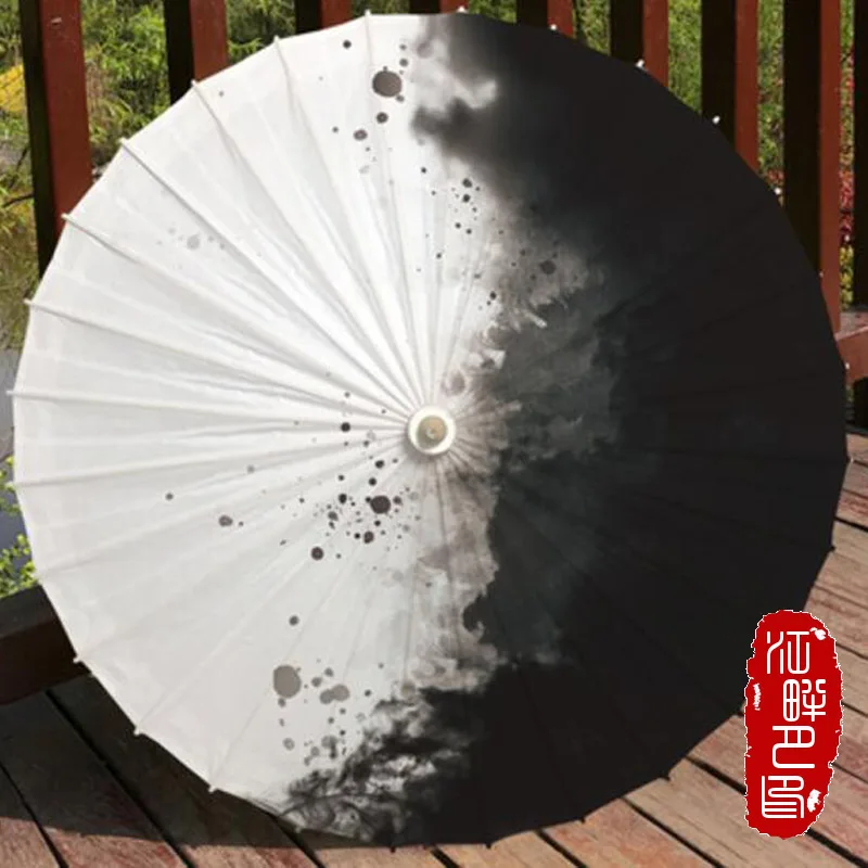 

Чернила черные и белые масляные бумажные зонты для косплея, мужской бумажный зонтик, декоративный бумажный зонтик для культурного шоу