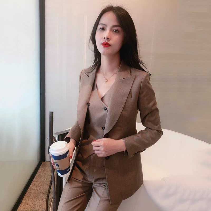 Новые весенние женские костюмы костюм со штанами темпераментный куртка вечерние