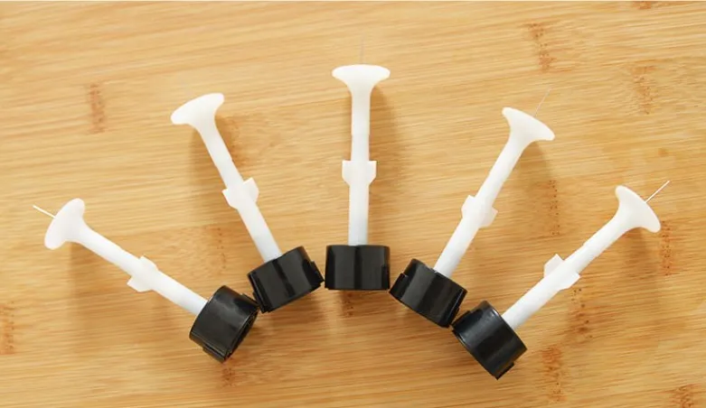 Электростатическая насадка для порошкового распылителя