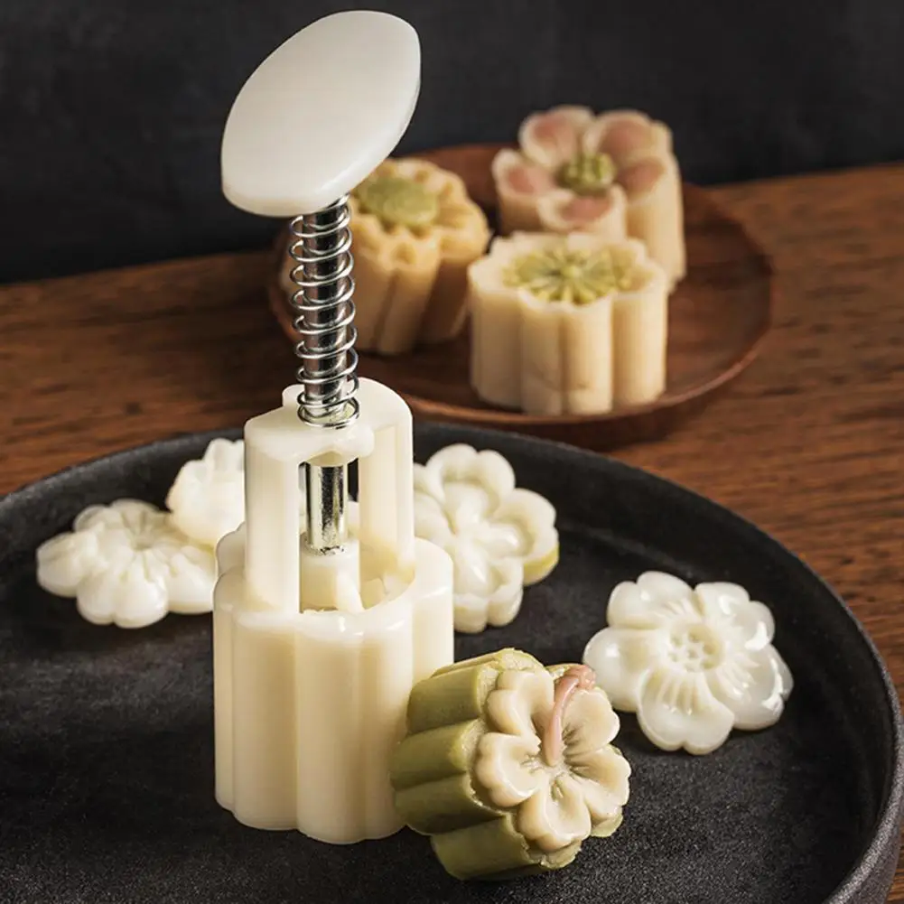 

Mooncake Mold Cherry Blossom Flower Easy to Release Hand Press 3D Cherry Sakura Stamp Pastry Mould for Mid-autumn Festival mould