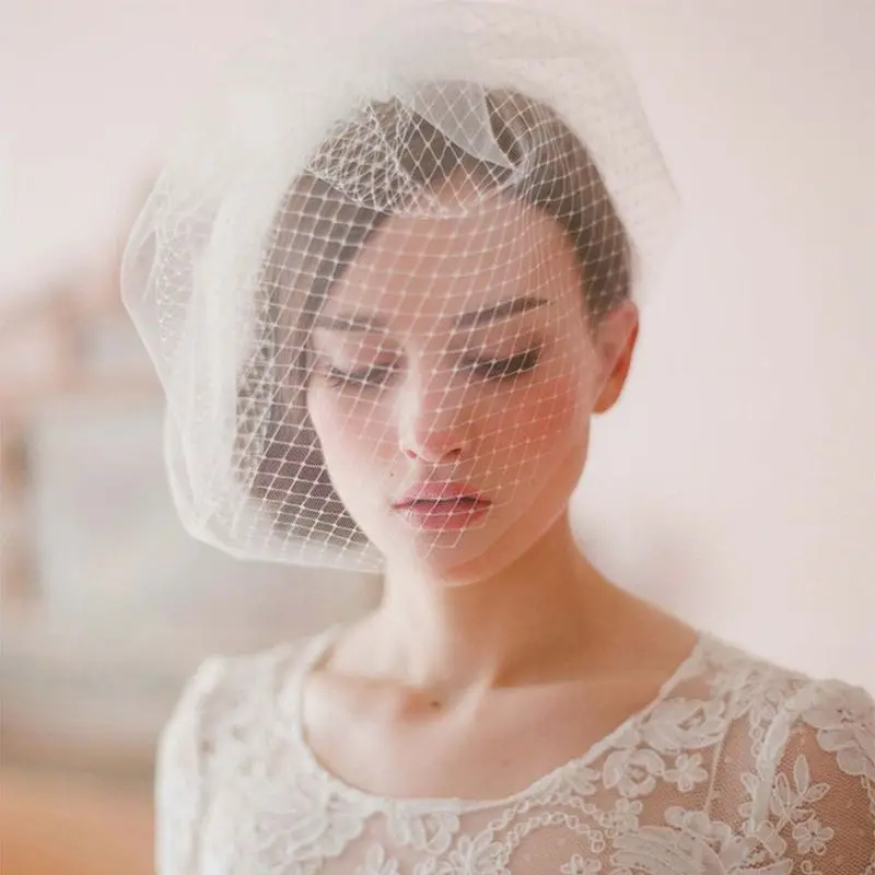 

Женская Вуалетка для невесты и свадьбы, шляпа с вуалью, однотонная двухслойная сетчатая заколка для волос, реквизит для фотографии, Коктейл...